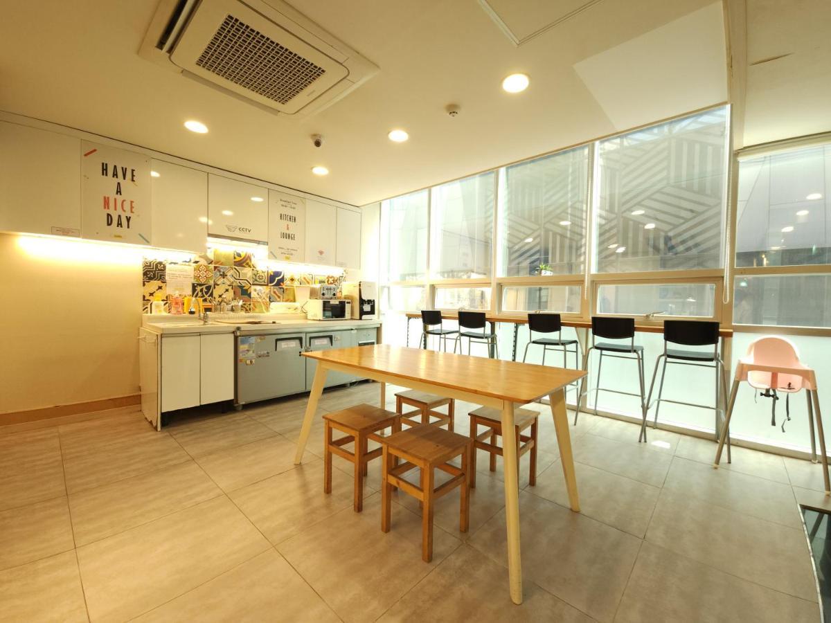 Oyo Hostel Myeongdong 1 Hostel *